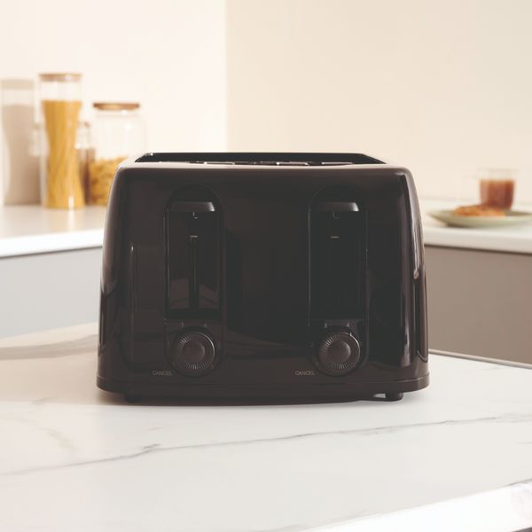 Hamilton Beach Essentials 1.7L Rapid Boil Kettle, 4 Slot Toaster, Deep Full Sand wich Toaster